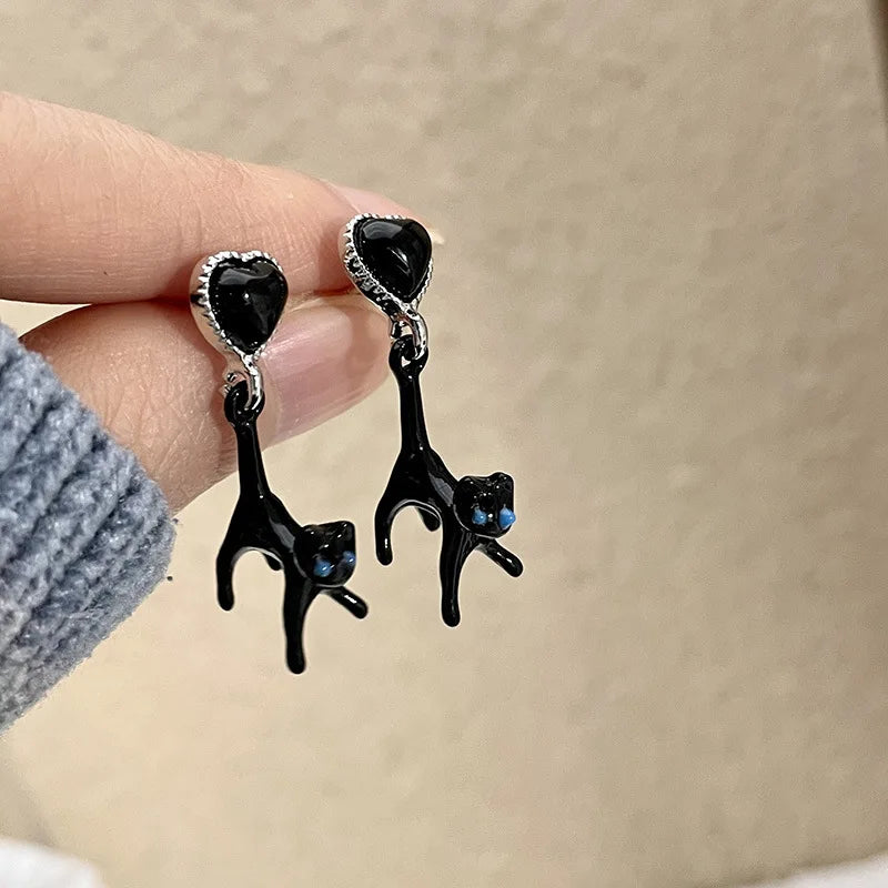 New Funny Small Black Cat Earring for Women Girl Fashion Cute Animal Kitten Earrings Fashion Party Festival Piercing Jewelry